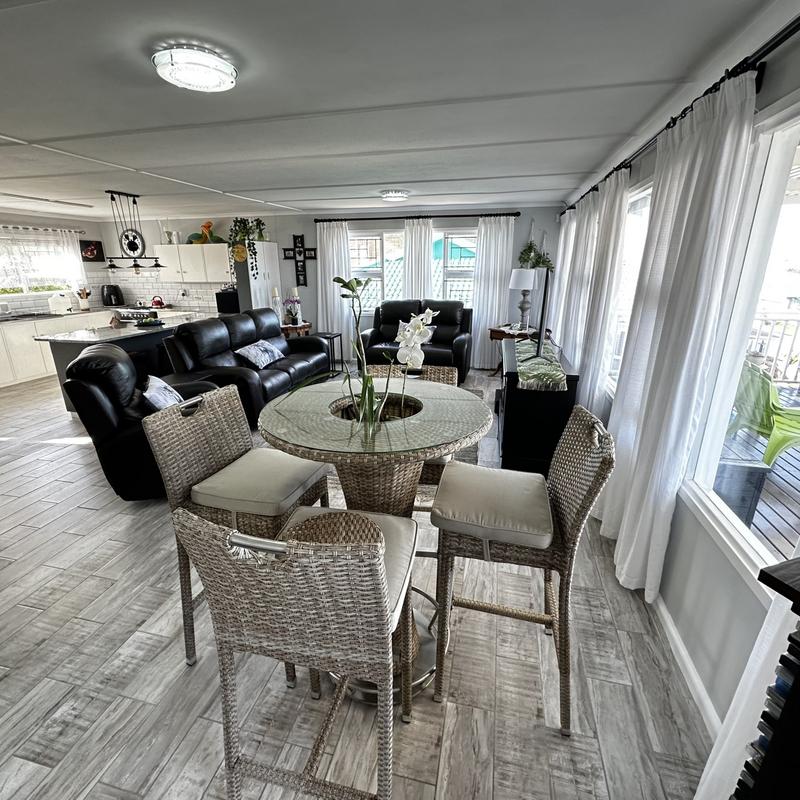 5 Bedroom Property for Sale in Reebok Western Cape